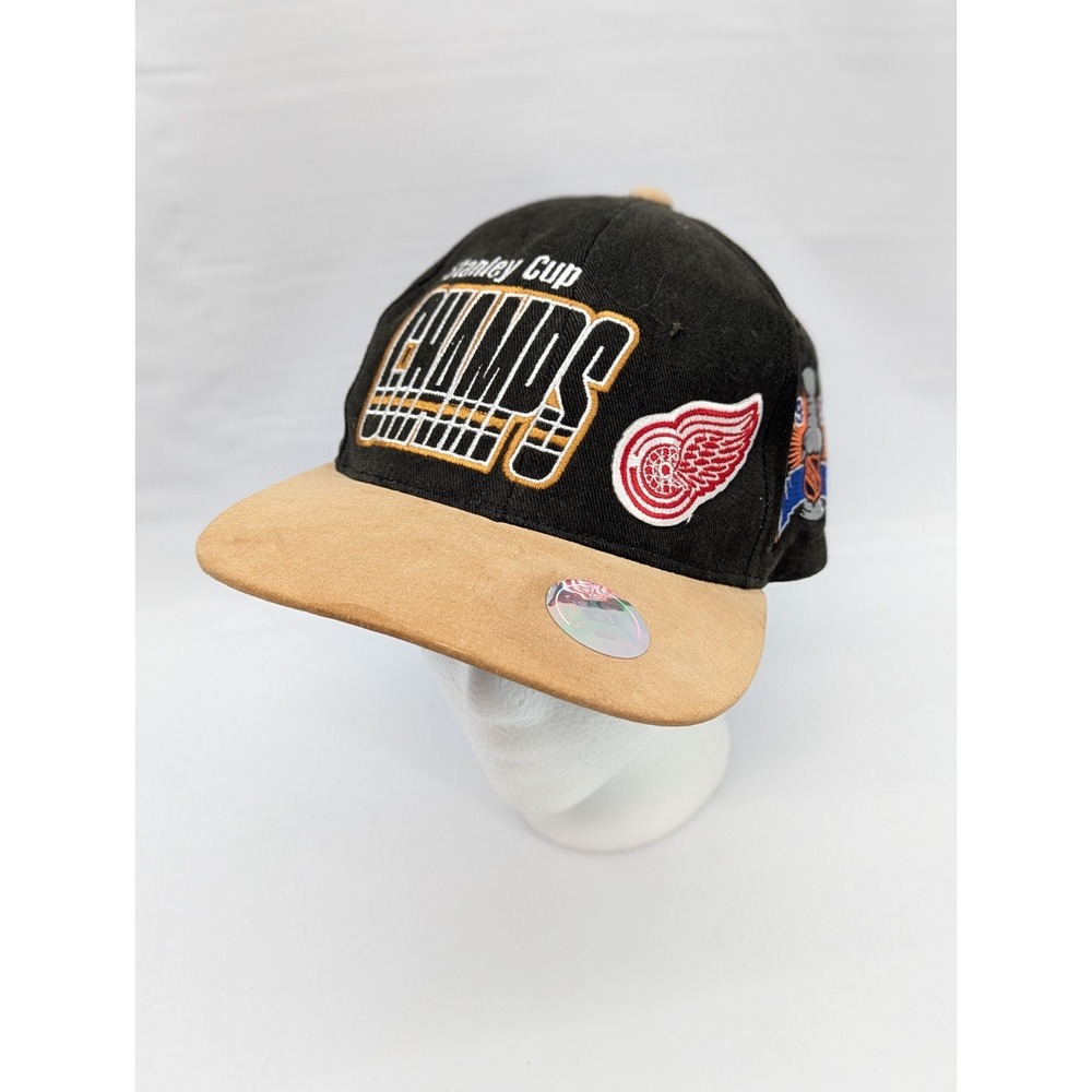 NWT Vintage 1997 Starter Detroit Red Wings Stanley Cup Champs Strapback Hat Cap